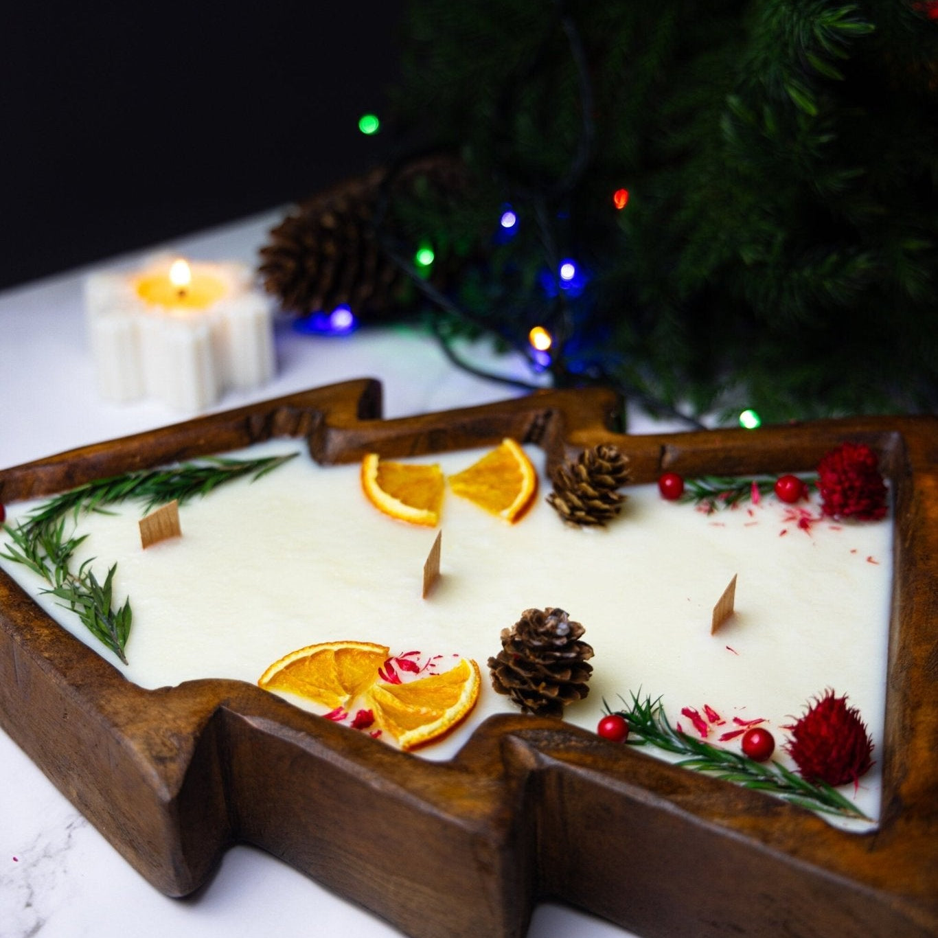 Large Christmas Tree Wooden Dough Bowl Scented Candle – Handcrafted Soy Wax Holiday Decor & Gift
